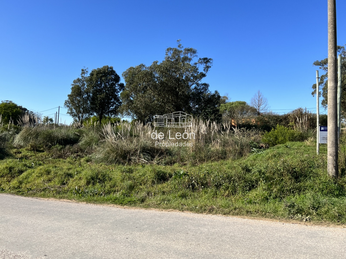 Terreno ID.860 - Terreno en El Chorro a 1kmts del mar y Ruta 10, esquinero, 501m2.