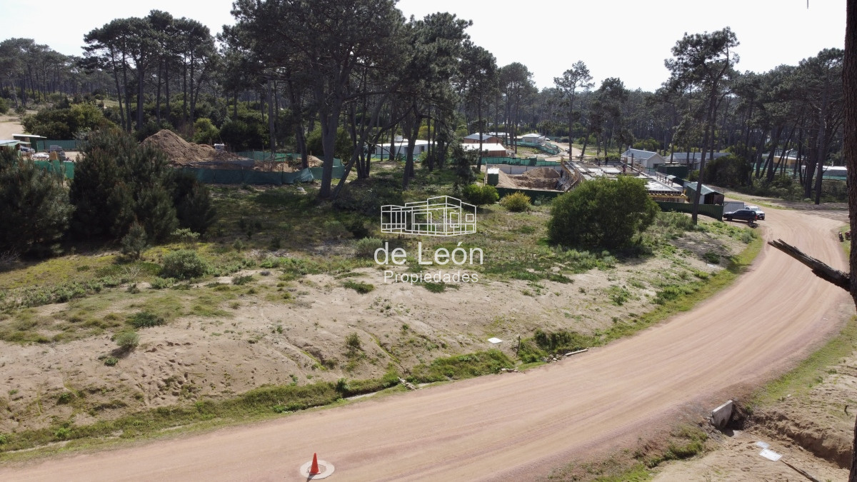 Terreno ID.15120 - Se vende espectacular lote en Reserva Montoya, La Barra
