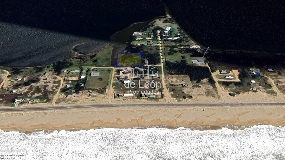 Terreno ID.15008 - Se venden 2969m2 en San Mónica sobre la laguna