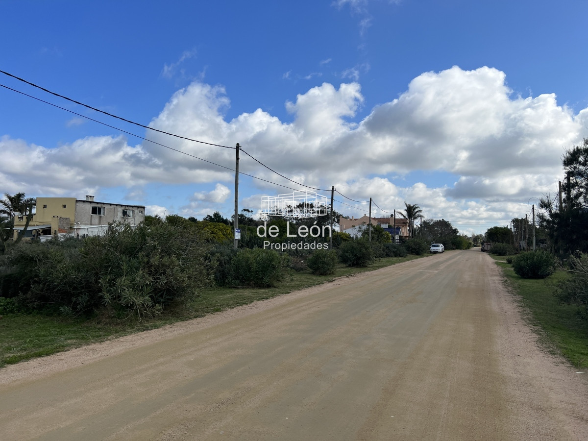 Terreno ID.933 - Lote en Balneario Buenos Aires sobre calle 17, a 200mts de Ruta 10 y de la playa.