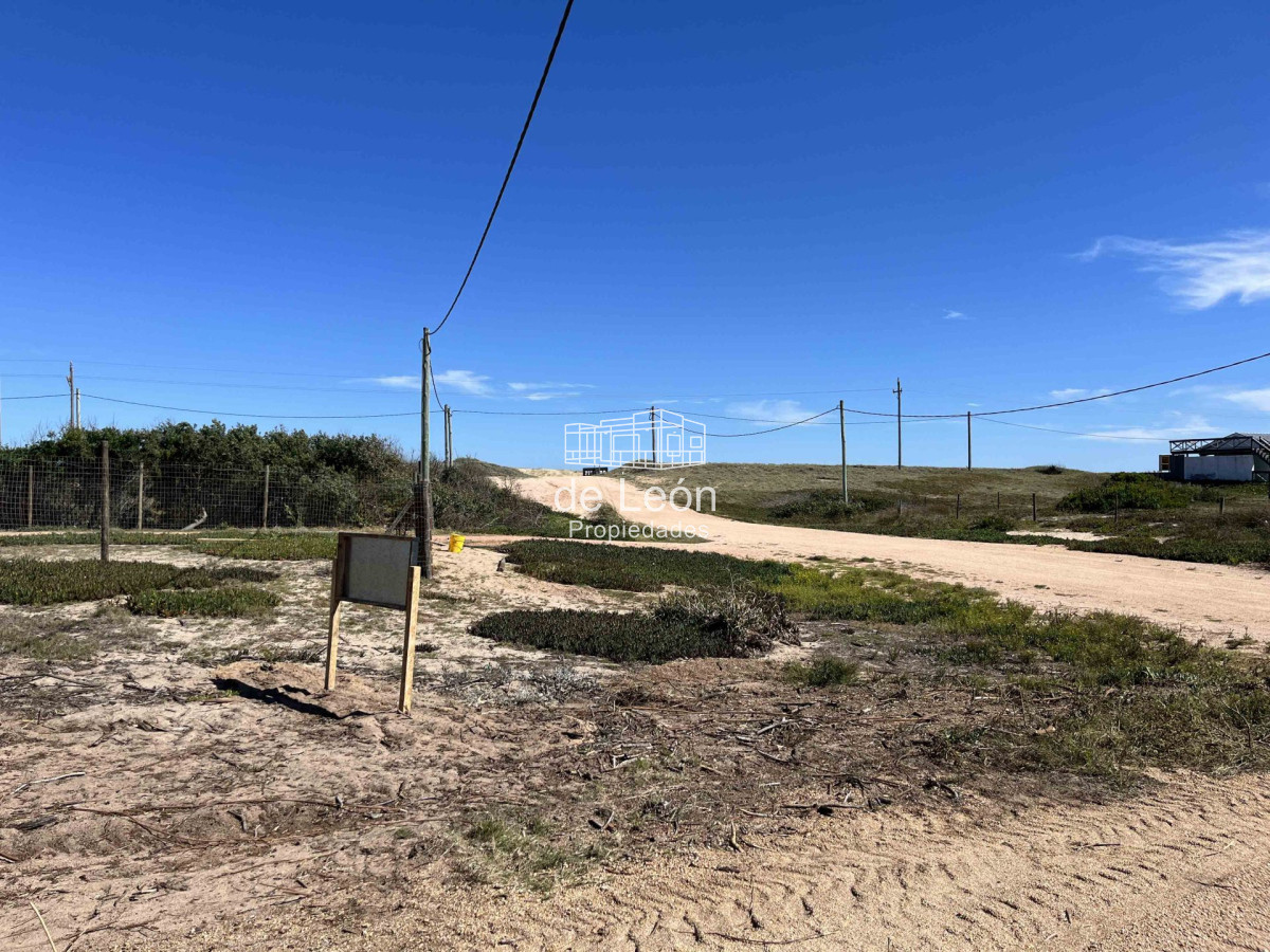 Terreno ID.15215 - Lote de 750m2 en venta en Santa Monica, Jose Ignacio