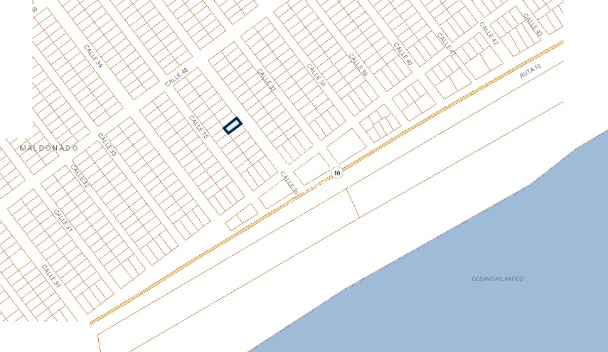 Terreno ID.880 - Terreno en Balneario sobre calle 36, 450m2
