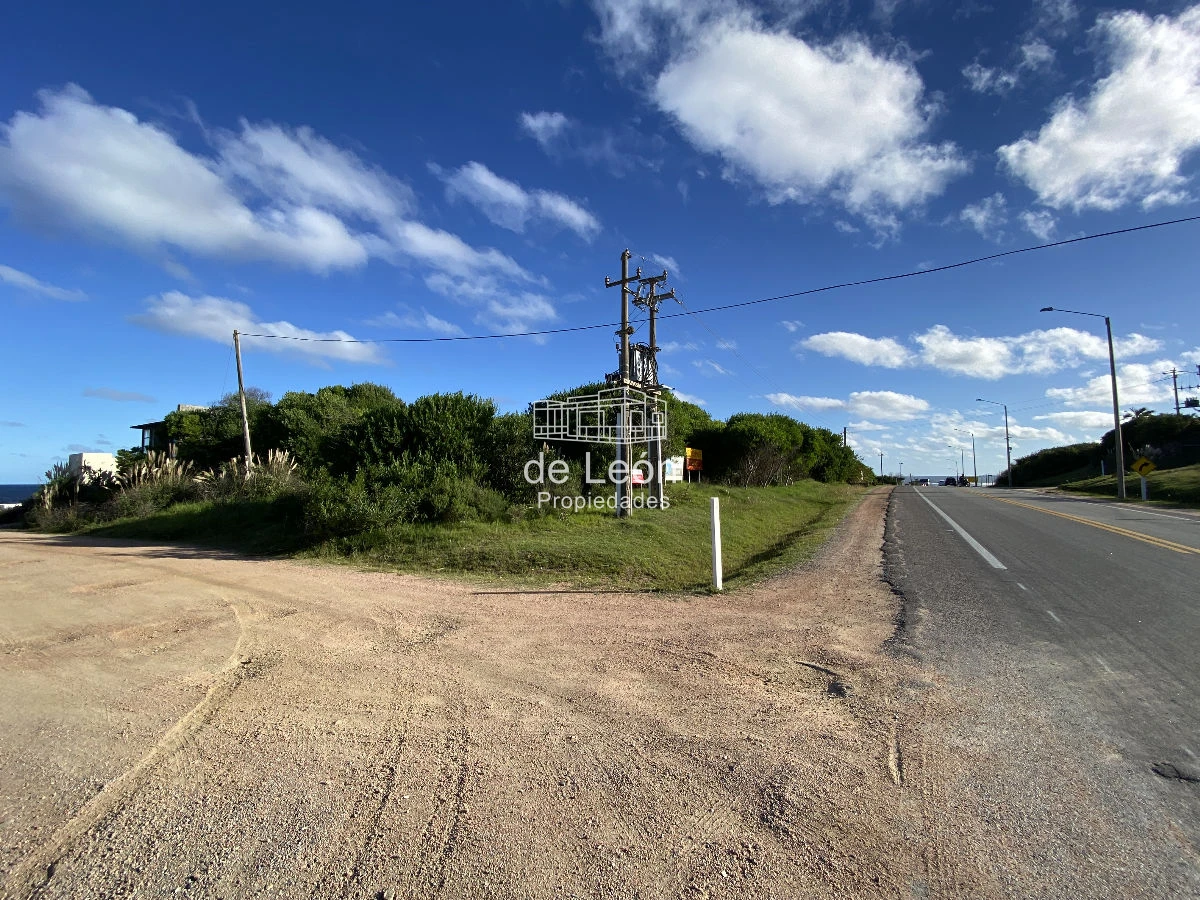 Terreno ID.1170 - Terreno en venta en Punta Piedras