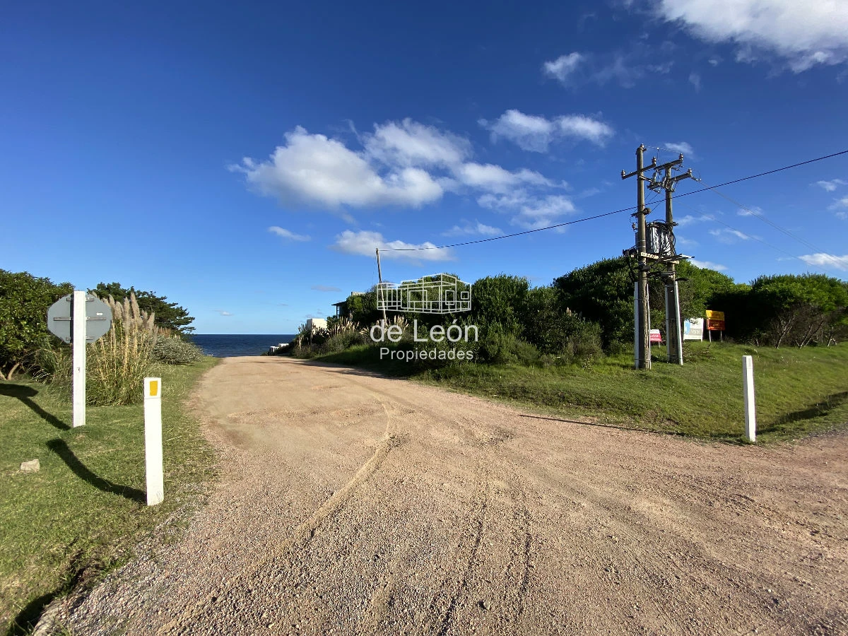 Terreno ID.1170 - Terreno en venta en Punta Piedras