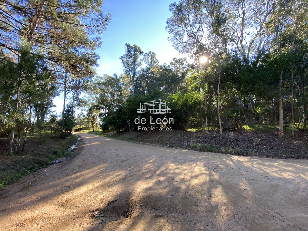 Terreno en Barra Verde, esquinero, muy buen entorno