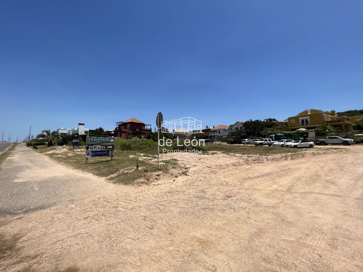 Terreno ID.286 - Hermoso lote frentista sobre ruta 10 en Montoya, La Barra