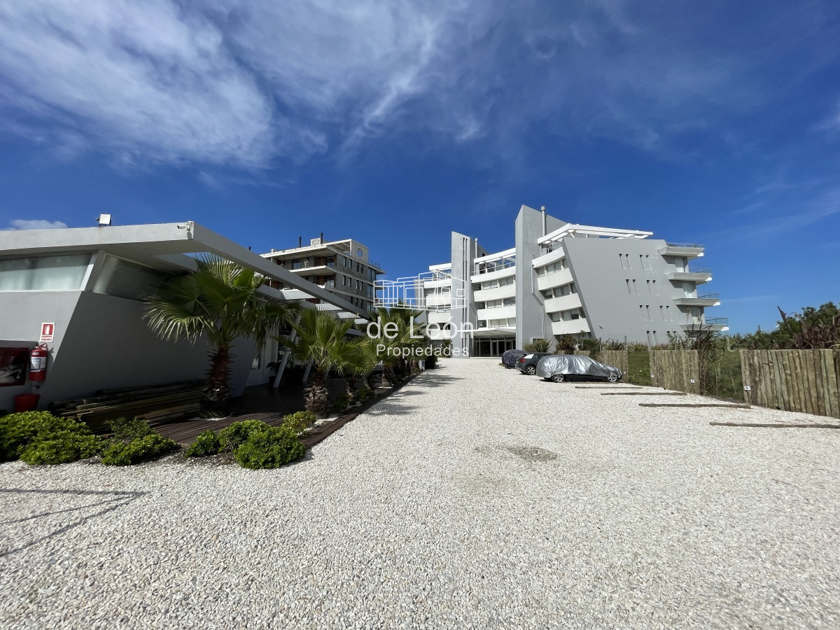 Apartamento ID.15109 - En Venta Departamento de 2 dormitorios en Bikini Beach, Manantiales