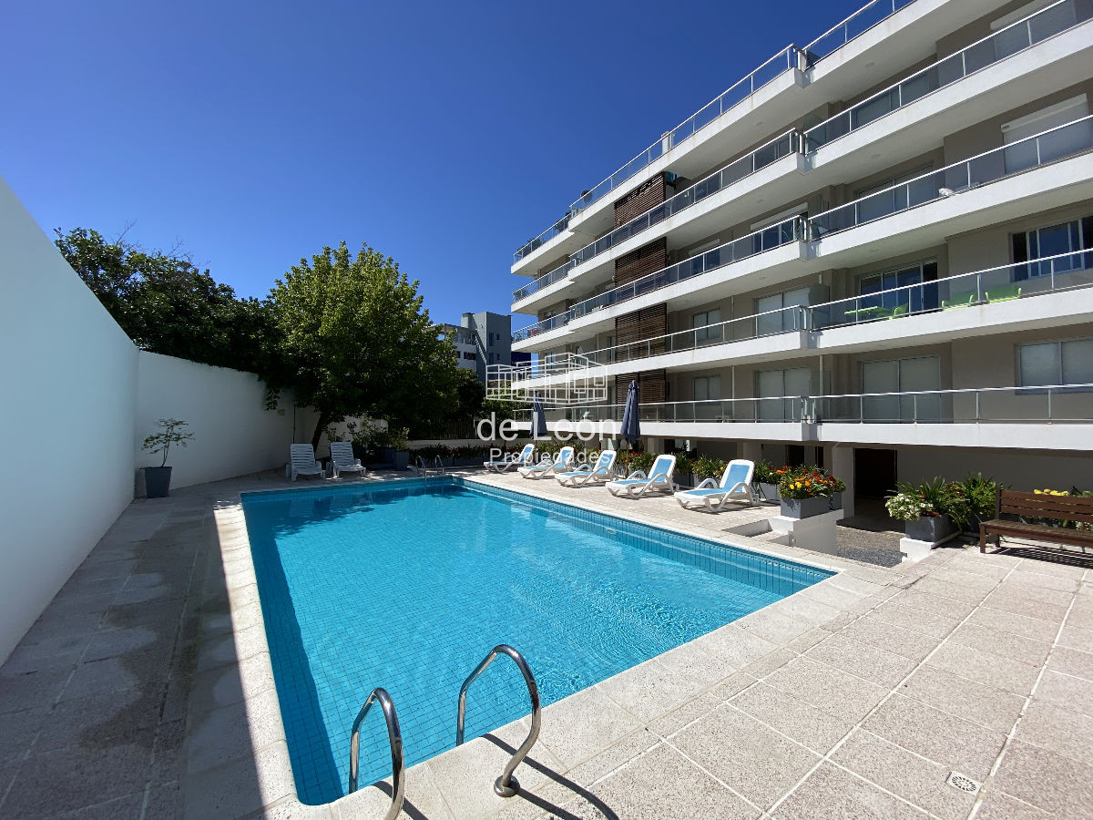 Apartamento ID.15241 - Alquiler anual departemtno de 1 dormitorio en Aidy Grill, Punta del Este