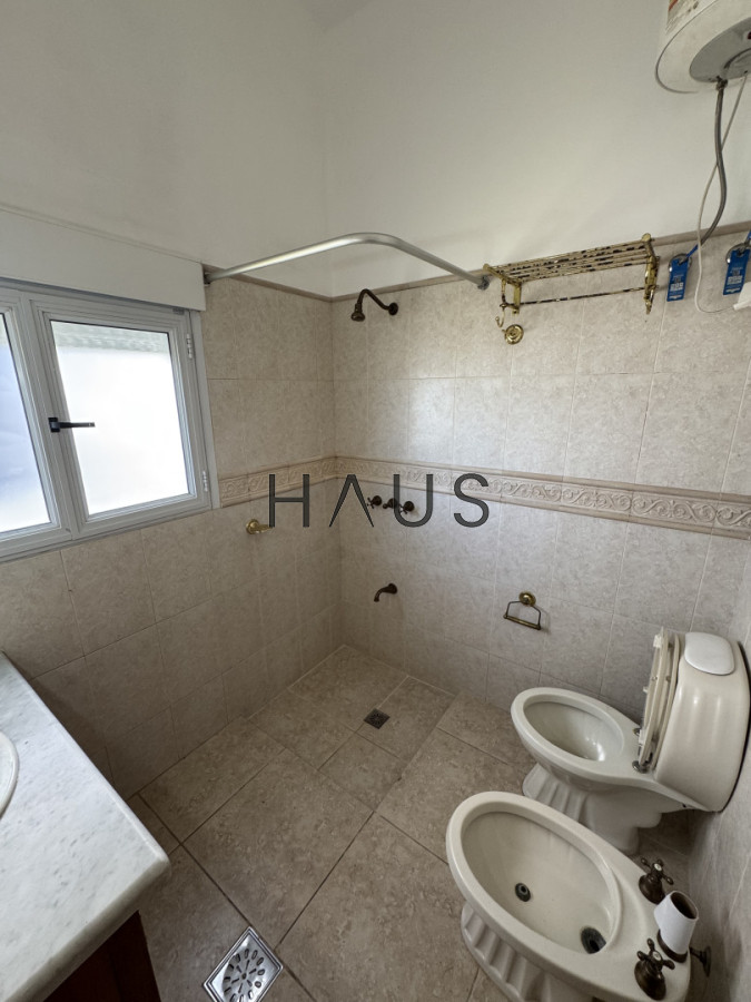 Casa ID.874 - ALQUILER ANUAL