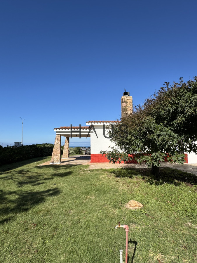 Casa ID.874 - ALQUILER ANUAL