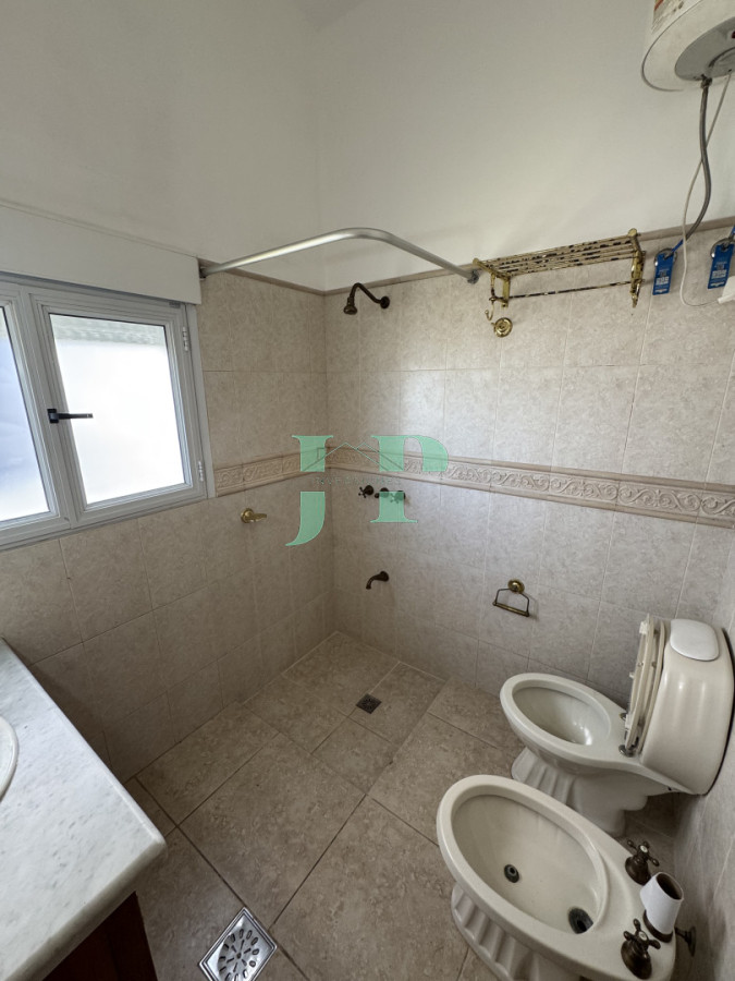 Casa ID.887 - ALQUILER ANUAL