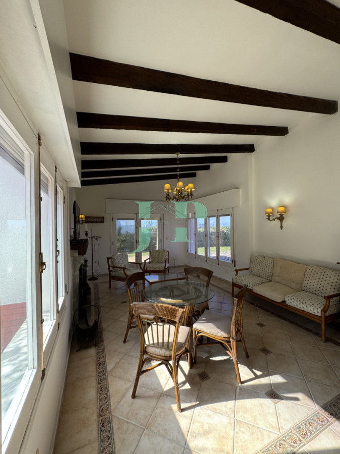 Casa ID.887 - ALQUILER ANUAL