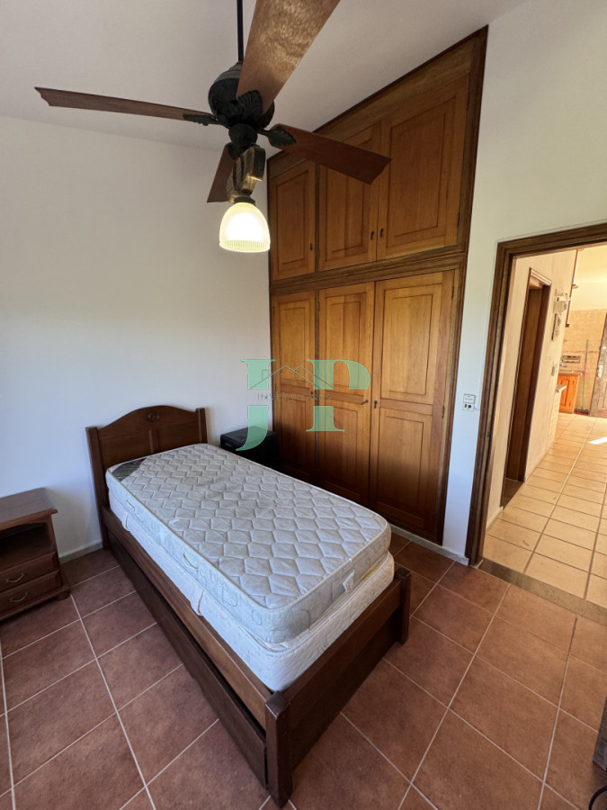 Casa ID.887 - ALQUILER ANUAL