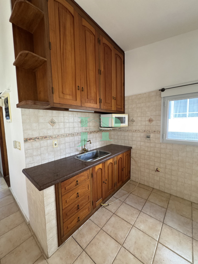 Casa ID.887 - ALQUILER ANUAL