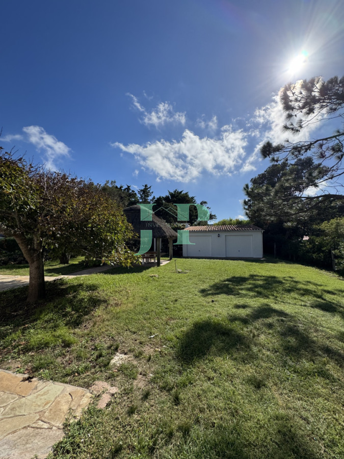 Casa ID.887 - ALQUILER ANUAL