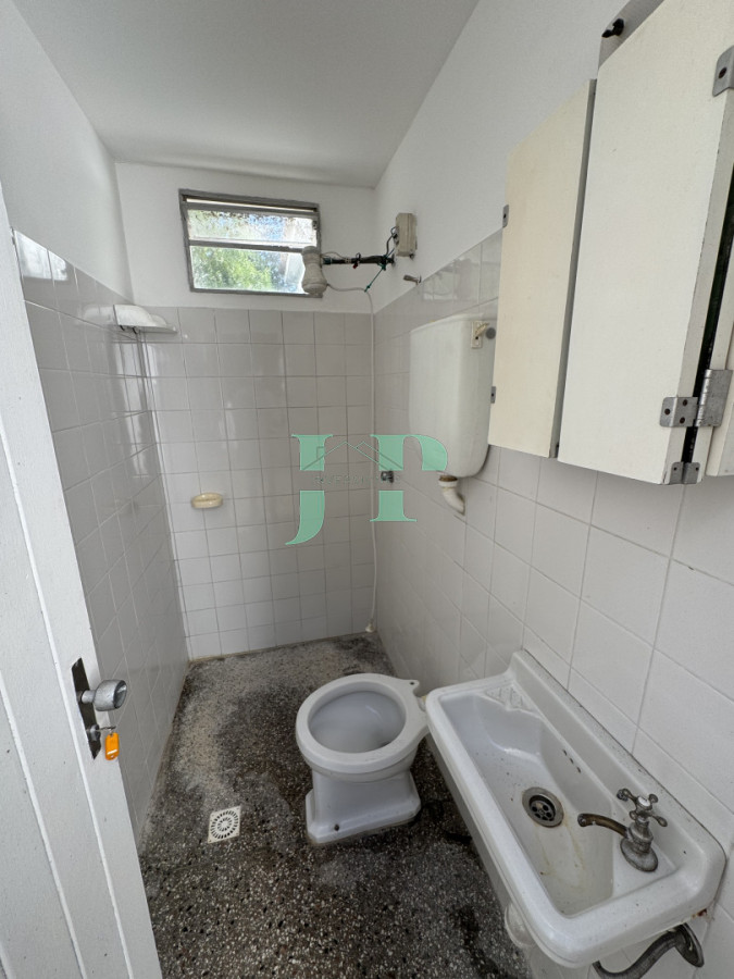 Casa ID.887 - ALQUILER ANUAL