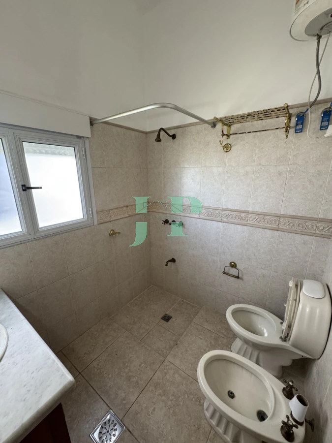 Casa ID.887 - ALQUILER ANUAL