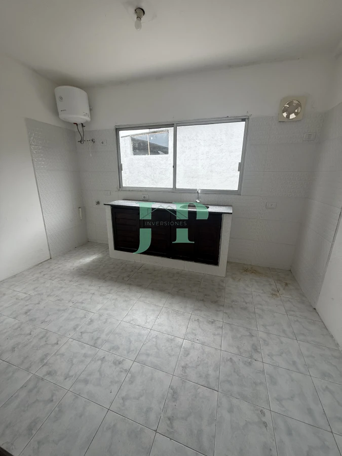 Casa ID.742 - Casa en VENTA Y ALQUILER ANUAL