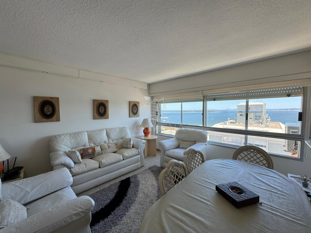 Departamento en Peninsula con vista 180 grados a 2 cuadras del mar - COL10048A