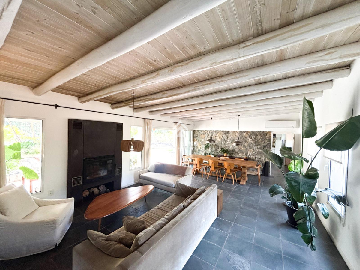 Casa ID.4877 - CASA KIRI 