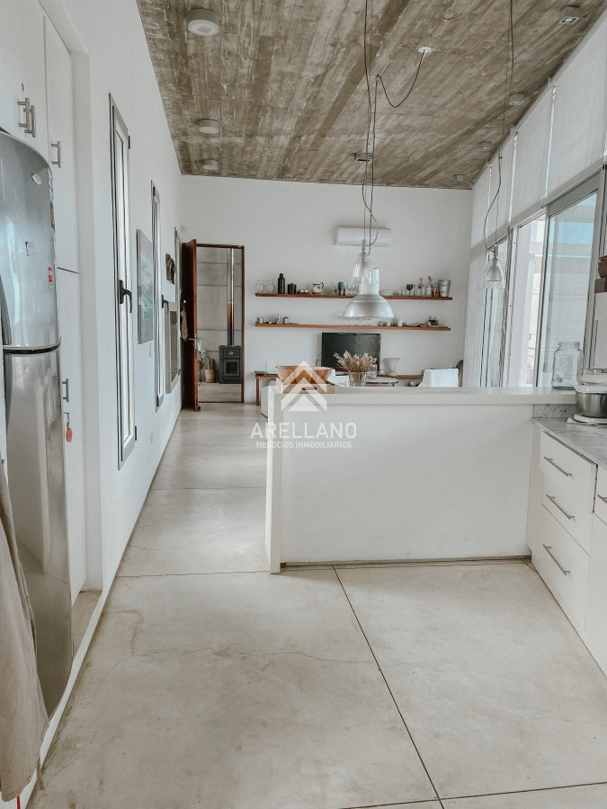 Casa ID.5673 - CASA FRENTE AL MAR EN EL CHORRO EN VENTA