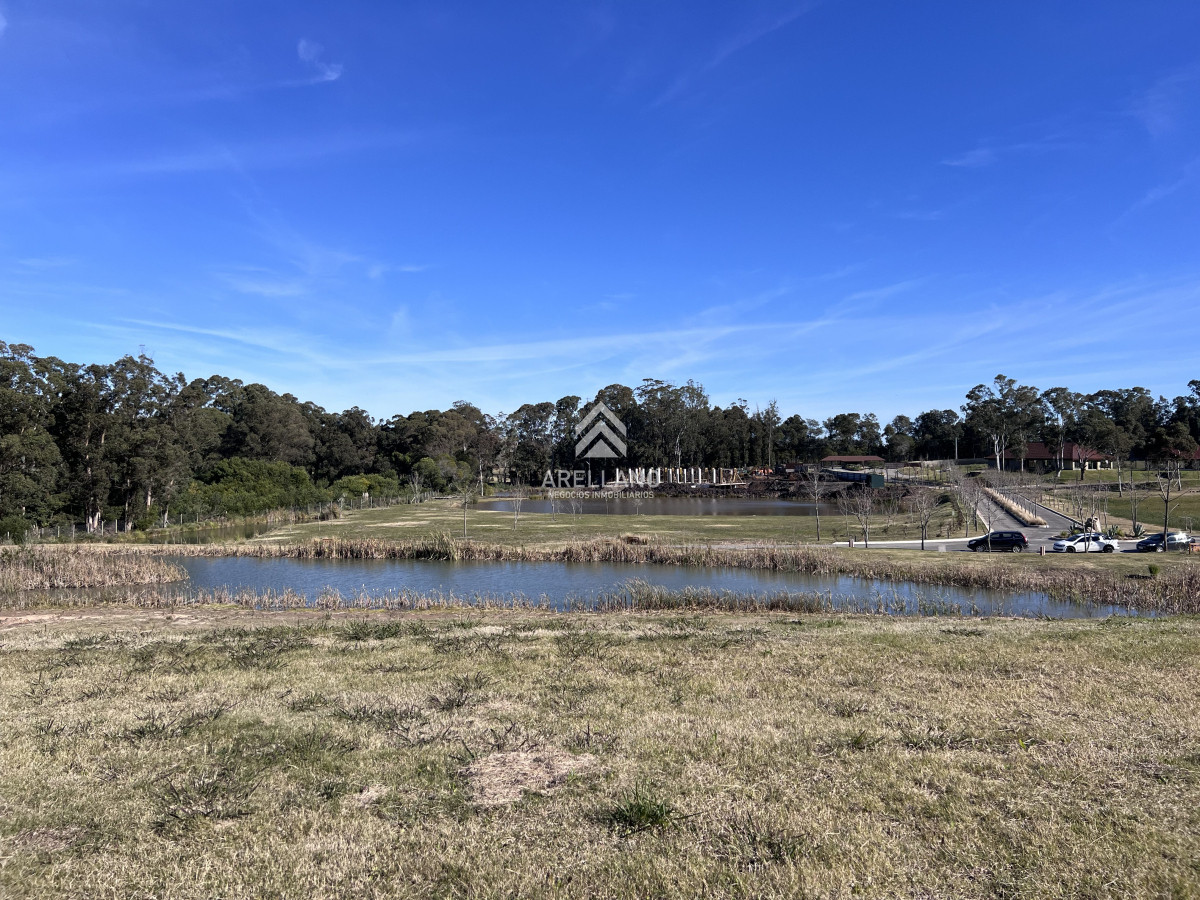 Terreno ID.5207 - Terreno en venta Pueblo mio, elevado y con laguna propia