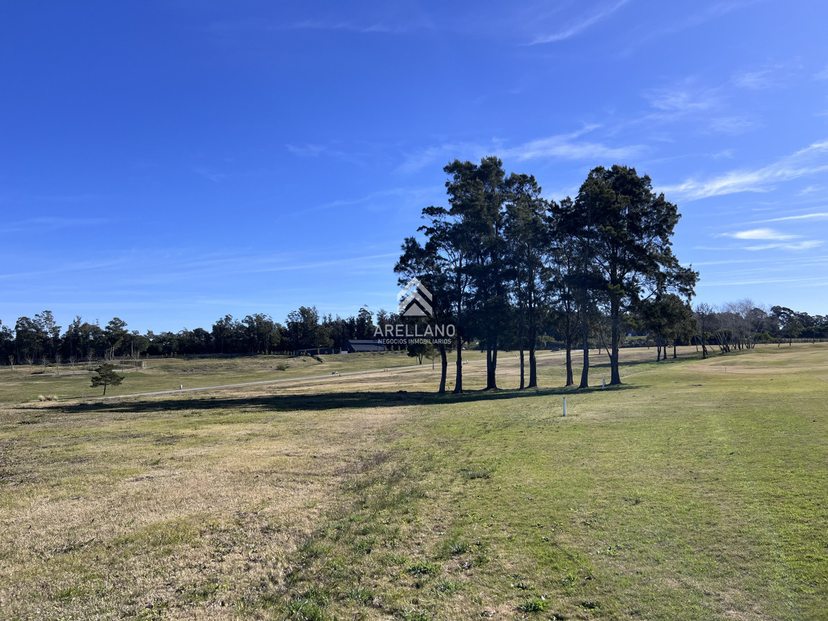 Terreno ID.5207 - Terreno en venta Pueblo mio, elevado y con laguna propia