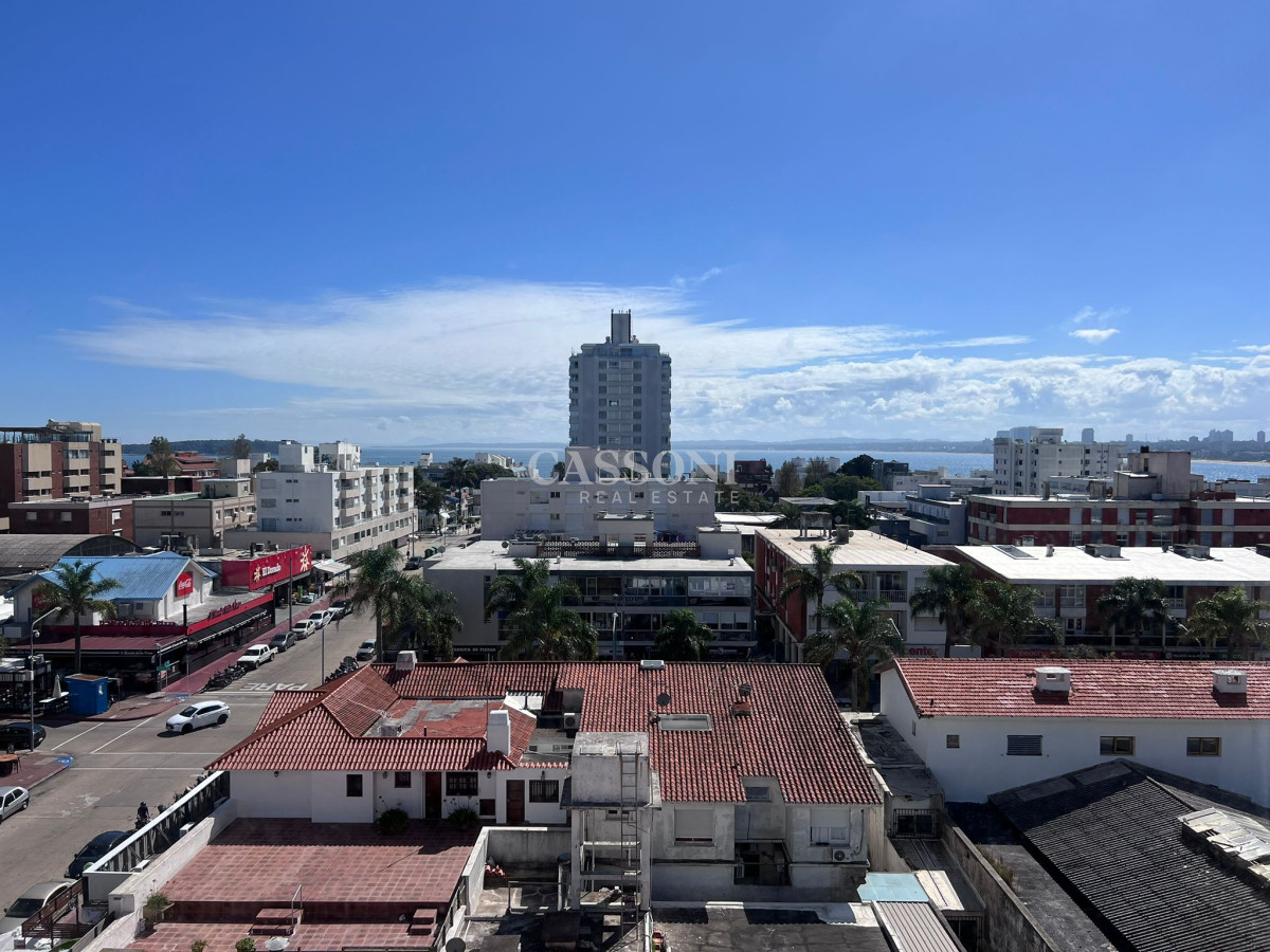 Apartamento ID.3121 - APTO EN VENTA EN PENINSULA CON VISTA AL MAR DE 2 DORMITORIOS