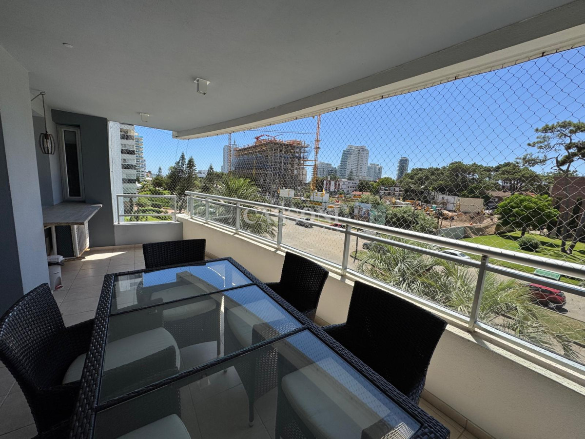 Apartamento ID.4044 - Apartamento en Punta del Este, Mansa