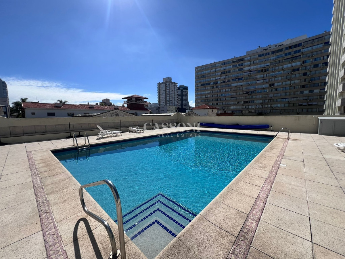 Apartamento ID.3121 - APTO EN VENTA EN PENINSULA CON VISTA AL MAR DE 2 DORMITORIOS
