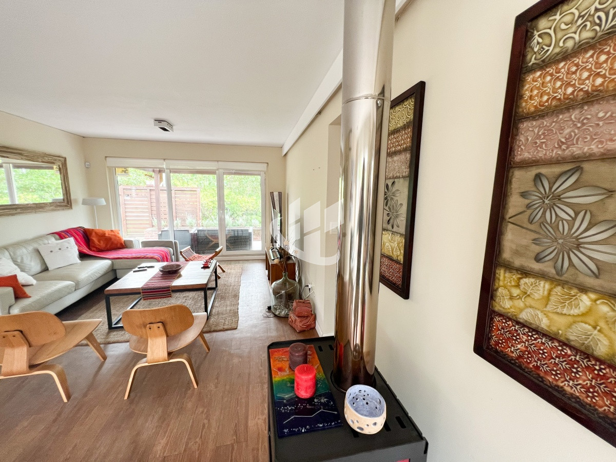 Casa ID.391 - Venta, Casa, 3 dormitorios, Punta Piedras, Punta del Este