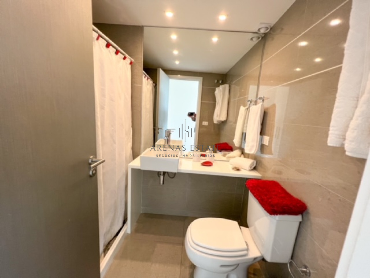Apartamento ID.952 - Departamento en venta de 2 dormitorios en Punta del Este 