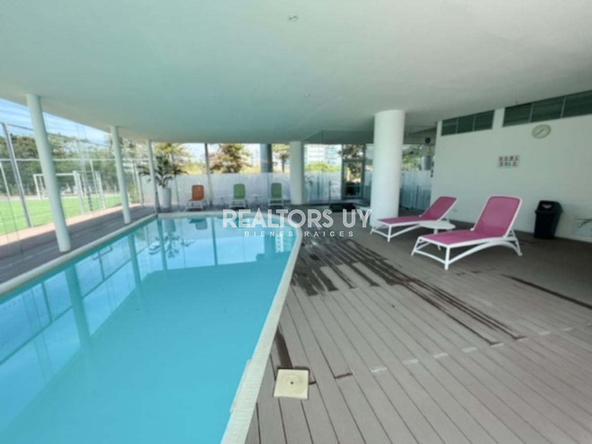 Apartamento ID.376 - Departamento en venta de 2 dormitorios en Punta del Este , a 200 mts del mar