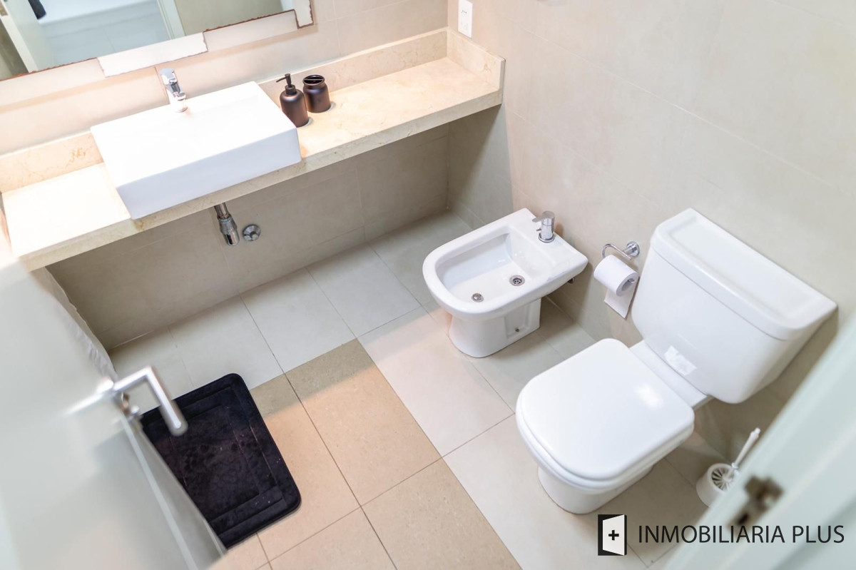 Apartamento ID.1001 - Apartamento en Venta de 3 Dormitorios en la Penisula de Punta del Este a 200 metros del mar.