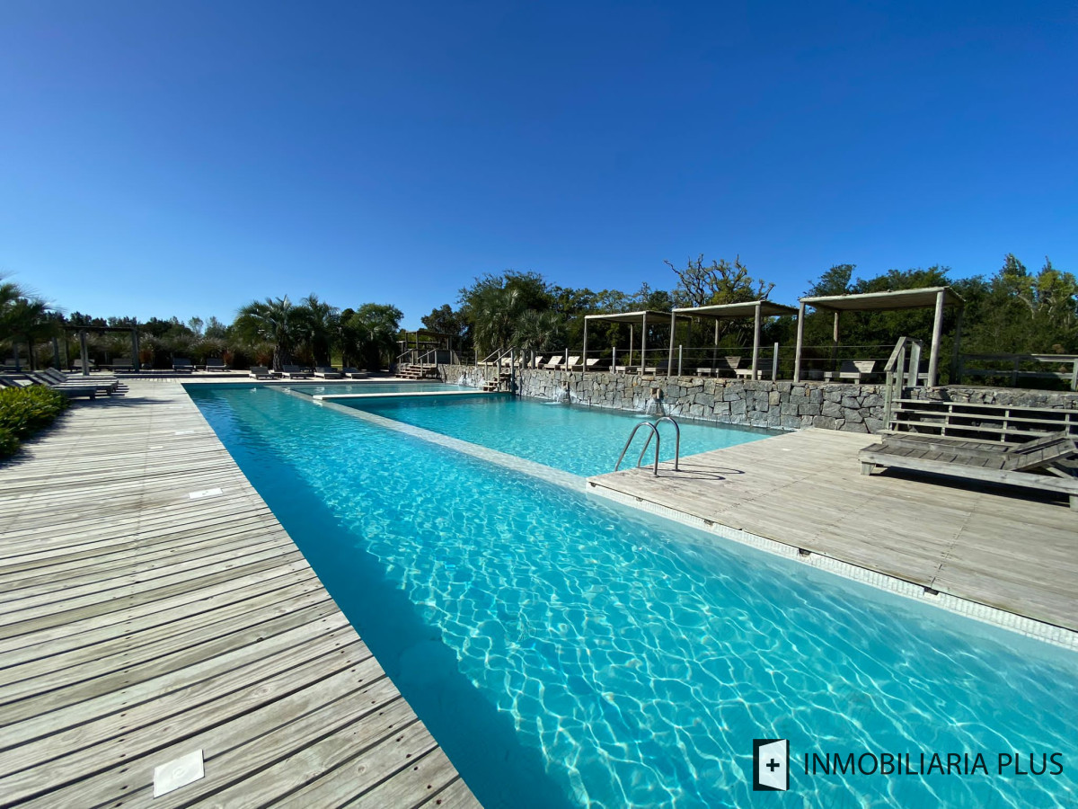 Terreno ID.1004 - Venta de Terreno de 6.000 mt2 en Barrio Privado el Quijote Punta del Este Maldonado