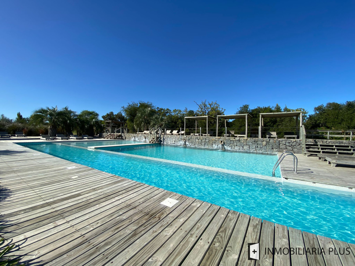 Terreno ID.1004 - Venta de Terreno de 6.000 mt2 en Barrio Privado el Quijote Punta del Este Maldonado
