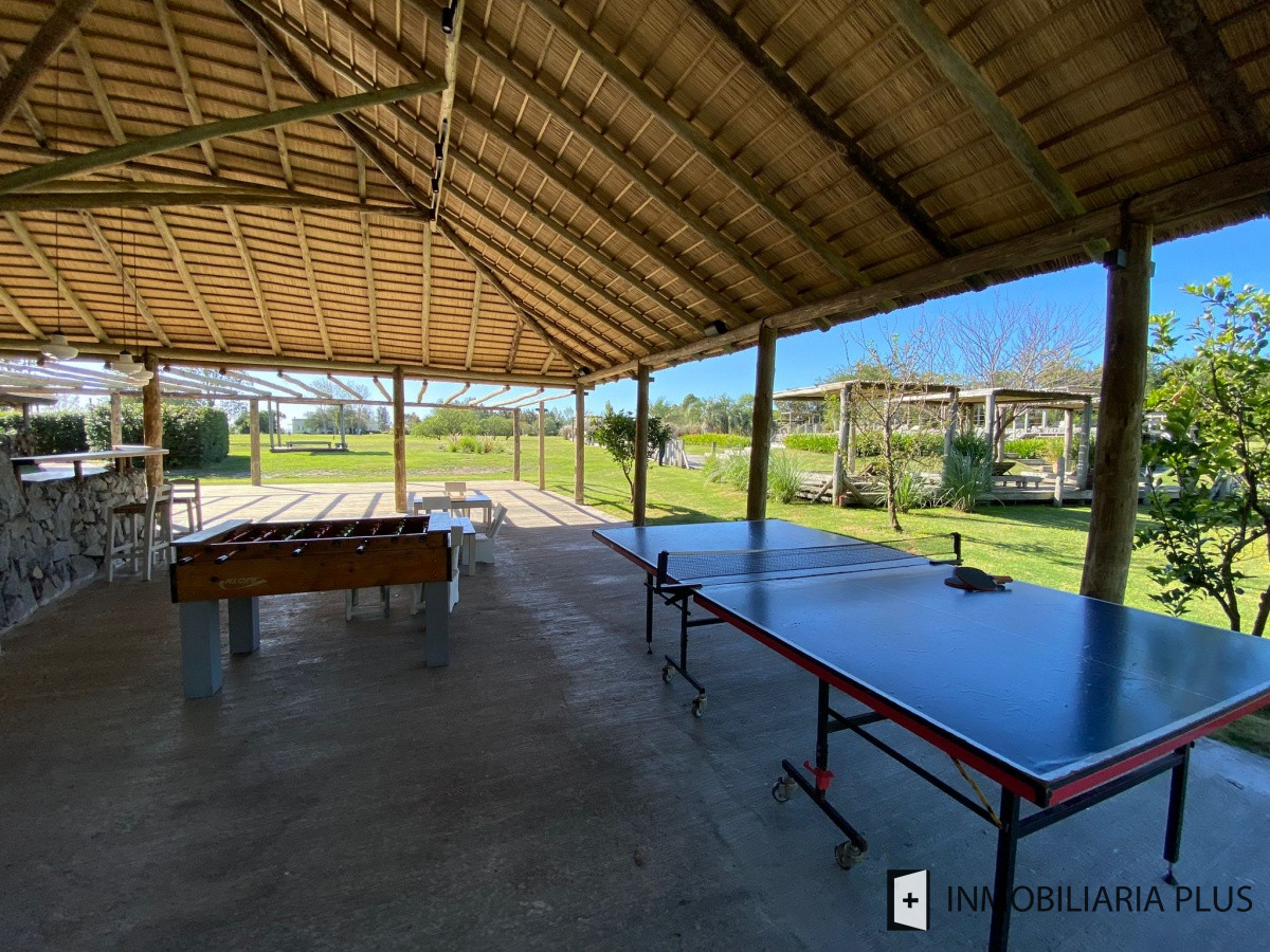 Terreno ID.1004 - Venta de Terreno de 6.000 mt2 en Barrio Privado el Quijote Punta del Este Maldonado