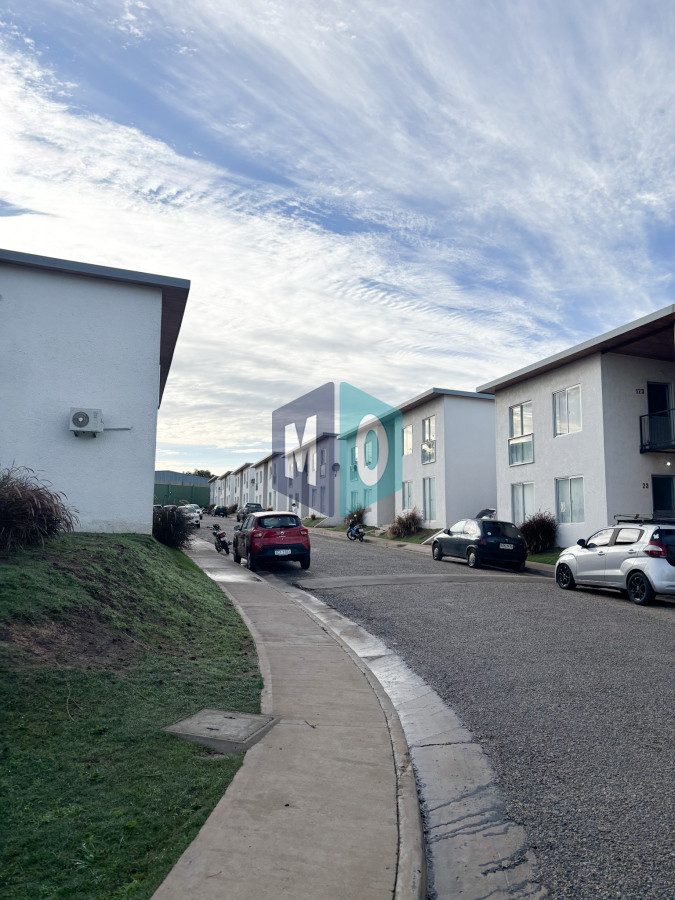 Apartamento ID.1051 - Apartamento en VENTA en Jardines de Lussich, Maldonado. OPORTUNIDAD, con posibilidad de financiación propia