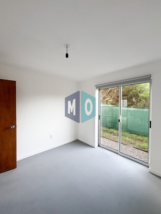 Apartamento ID.1051 - Apartamento en VENTA en Jardines de Lussich, Maldonado. OPORTUNIDAD, con posibilidad de financiación propia