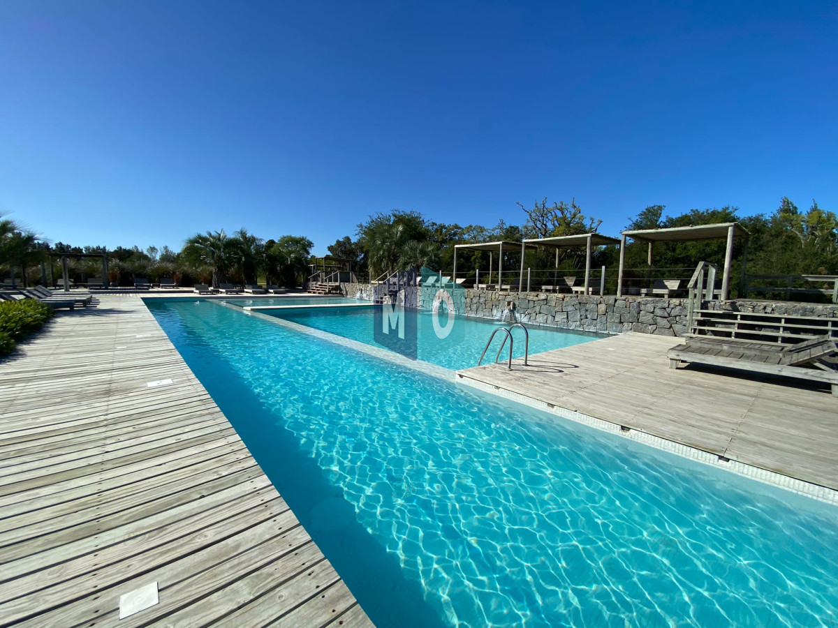 Terreno ID.1077 - Terreno en Venta en Barrio Privado el Quijote de 6.000 mt2