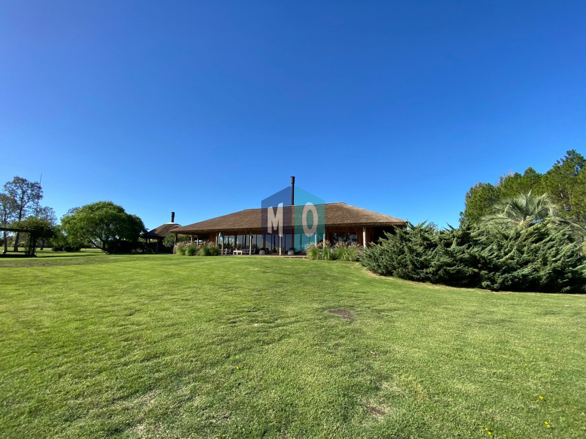 Terreno ID.1077 - Terreno en Venta en Barrio Privado el Quijote de 6.000 mt2