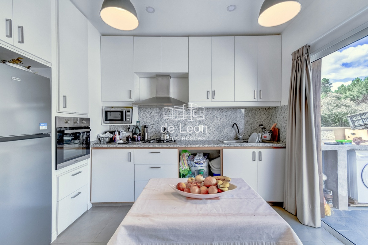 Casa ID.15316 - Casa a Estrenar en La Barra a 200 mt2 de medialunas calentitas