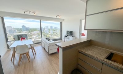 Departamento en venta de 2 dormitorios en Punta del Este , a 200 mts del mar