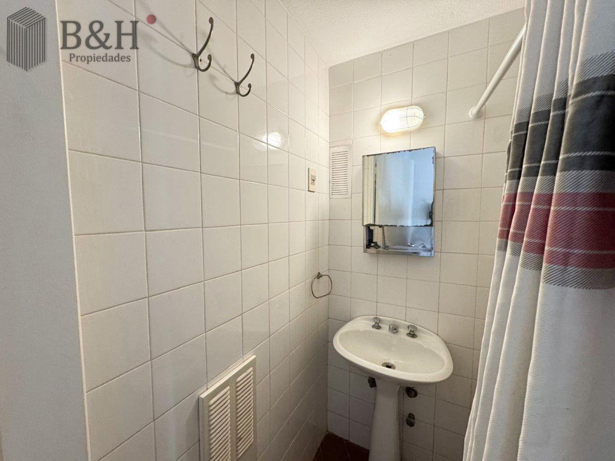 Apartamento ID.4985 - TORRE CRISTAL, PRIMERA LINEA AL MAR 