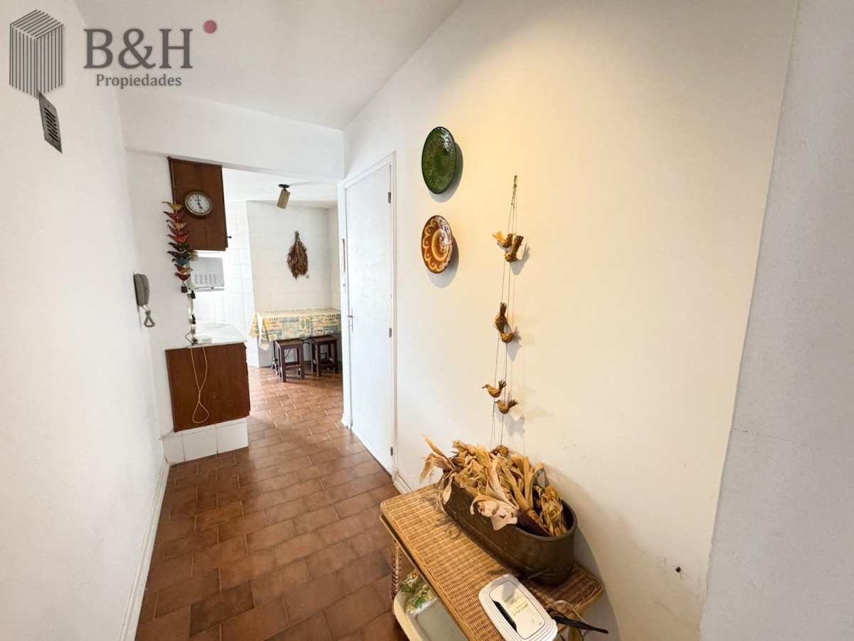 Apartamento ID.4985 - TORRE CRISTAL, PRIMERA LINEA AL MAR 