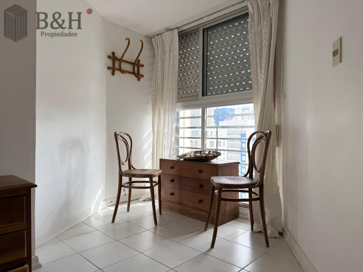 Apartamento ID.4985 - TORRE CRISTAL, PRIMERA LINEA AL MAR 