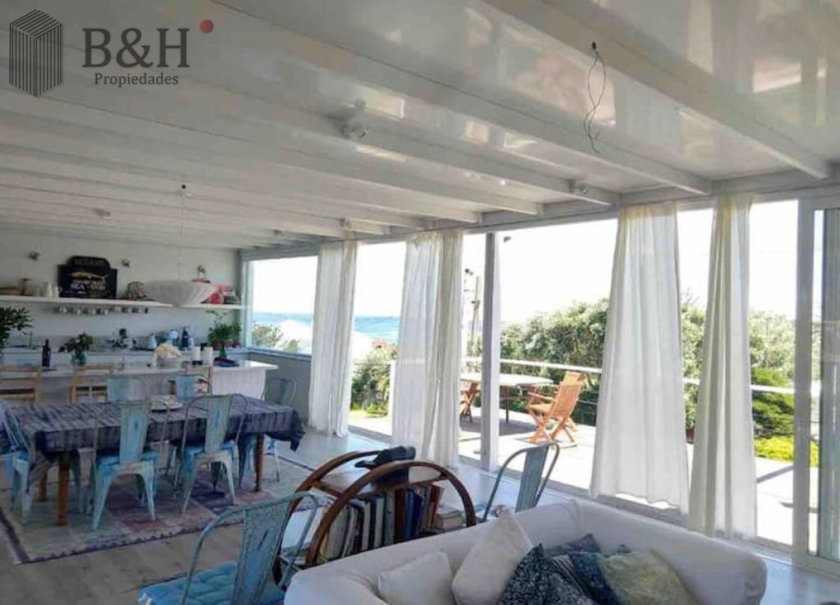 Bikini - GoPunta - Portal Inmobiliario de Punta del Este - Maldonado