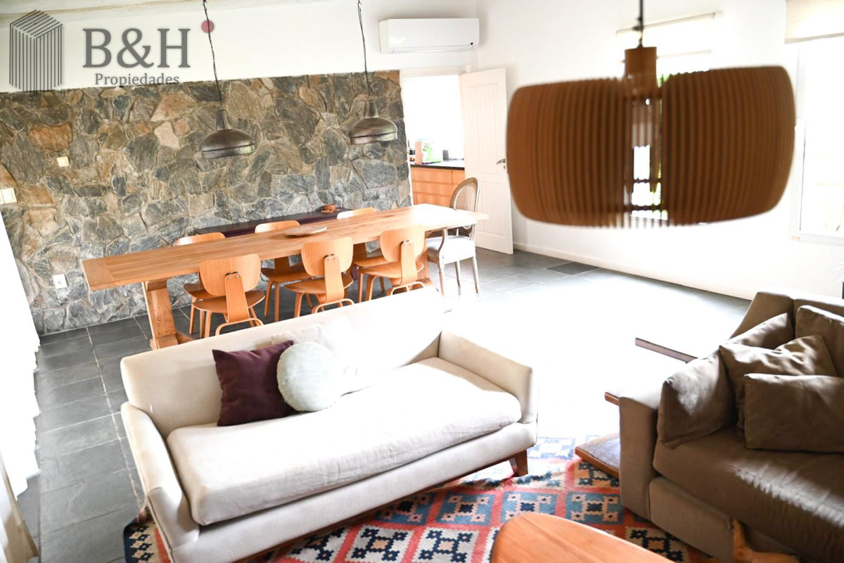 Casa ID.5332 - CASA EN VENTA EN EL TESORO, LA BARRA