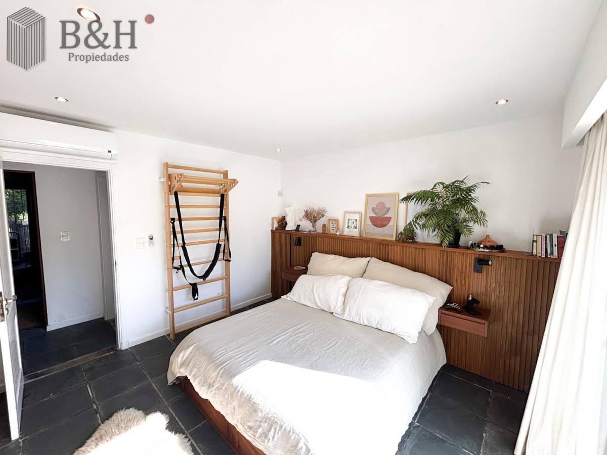 Casa ID.5332 - CASA EN VENTA EN EL TESORO, LA BARRA