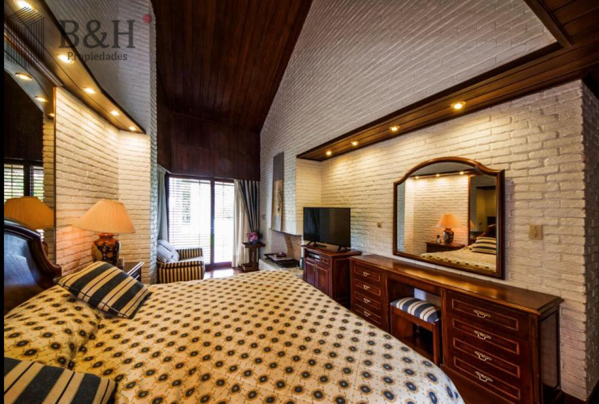 Casa ID.3885 - ESPECTACULAR CASA PUNTA DEL ESTE